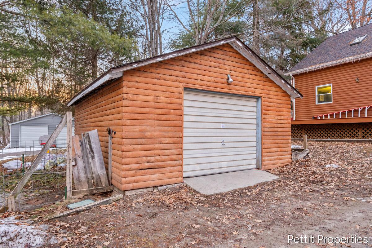 Image 3: 10352-N-Athey_003