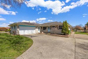 41300 Bayhaven Drive