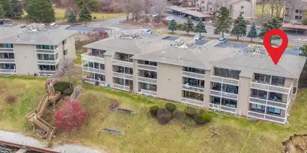 865 Cliffs Drive