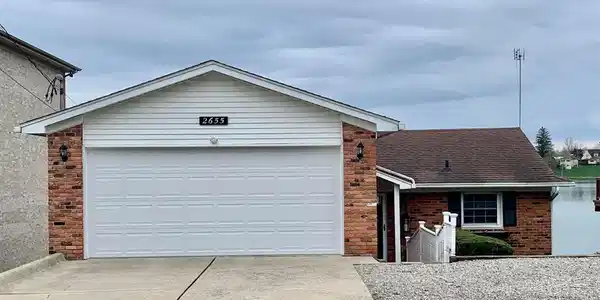 2655 SILVERHILL Drive