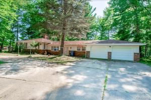 115 Glen Oaks Trail