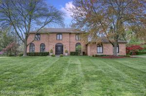 5202 Provincial Drive