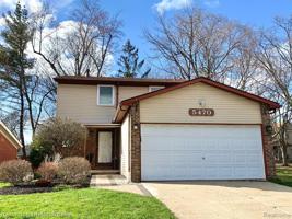 5470 SUNNYCREST Drive