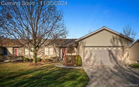 3930 RIVER Road Unit 11