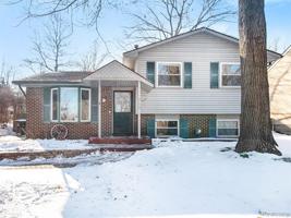 710 Rochester Drive