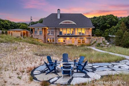 11409 Lakeshore Drive