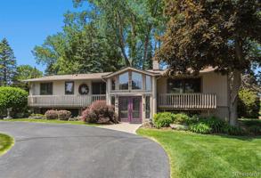 3280 RAMADA Drive