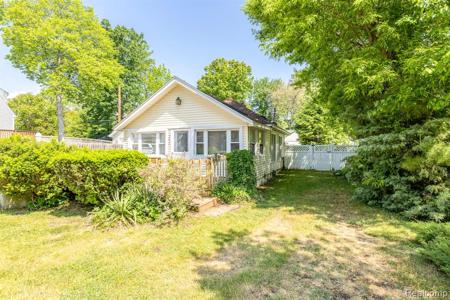 3678 Ferndale Drive