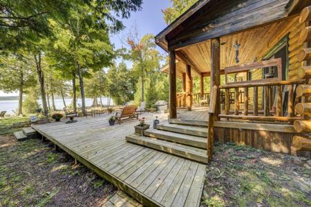 6250 S Lake Leelanau Drive