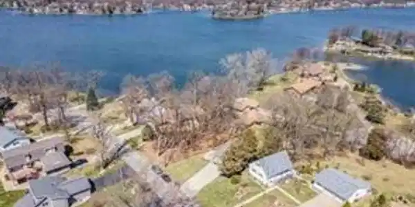 0 FLINT Drive