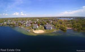 3559 PORT COVE DR APT 24