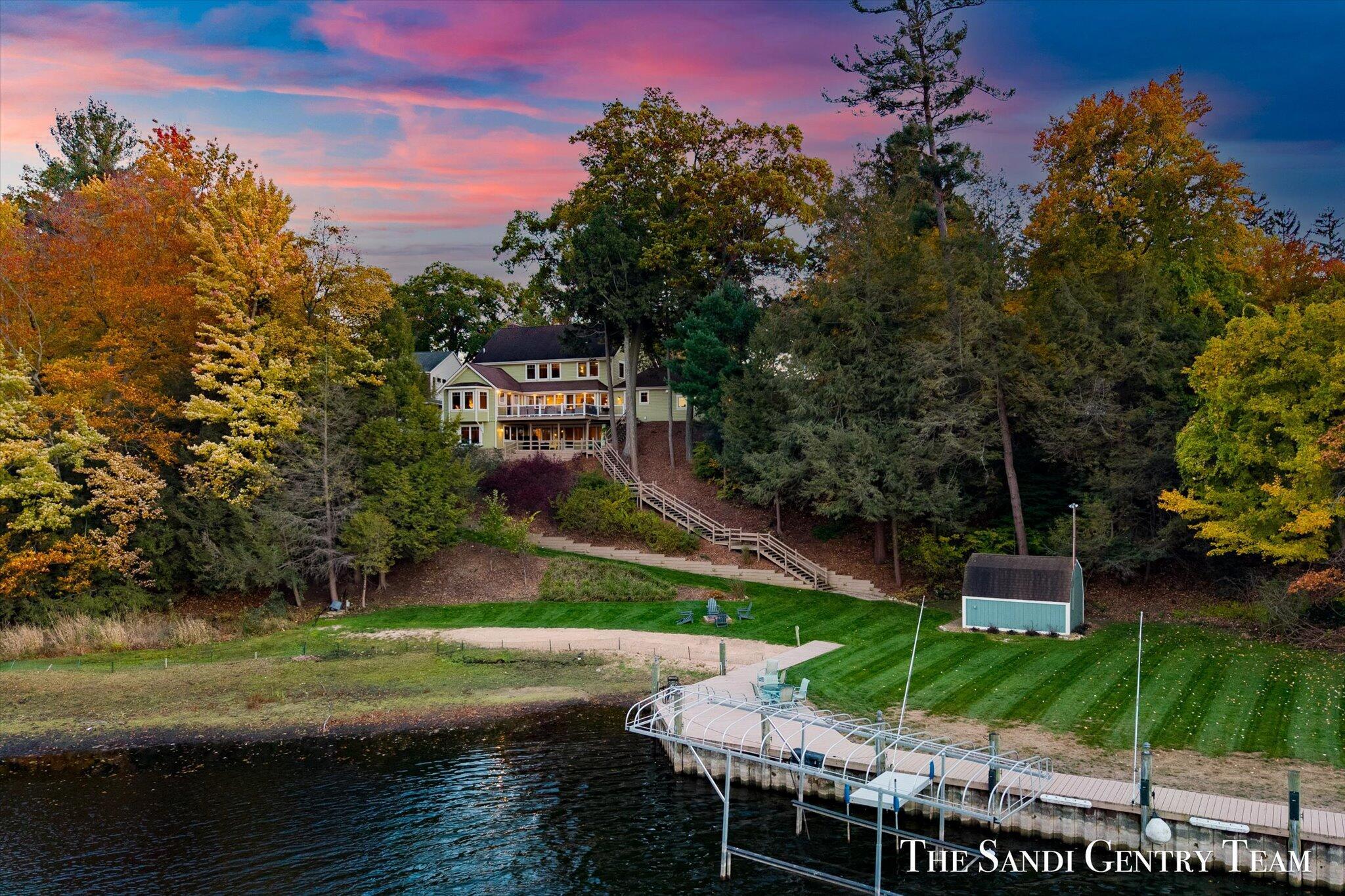 Image 2: 2-DJI_20251030184340_0451_D_KYLE-HDR-Edi