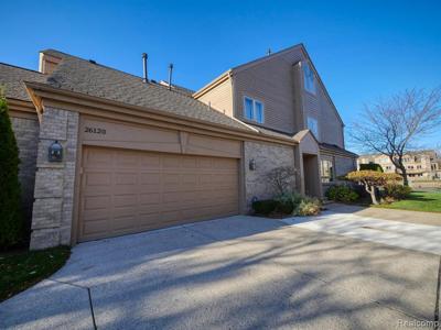 26120 HARBOUR POINTE S Drive