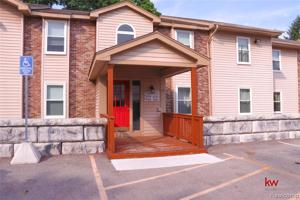 5096 HARBOR OAK DR