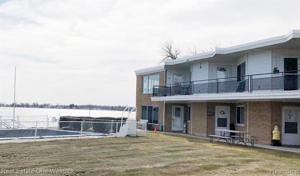 444 N MAIN ST APT 214