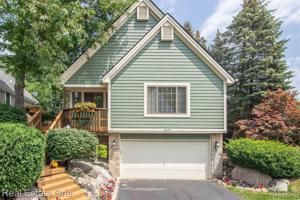 5577 NORTHCREST VILLAGE Drive