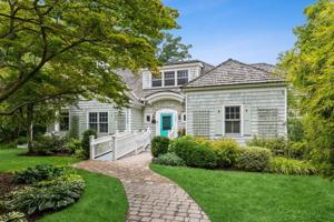 15202 Lakeshore Road