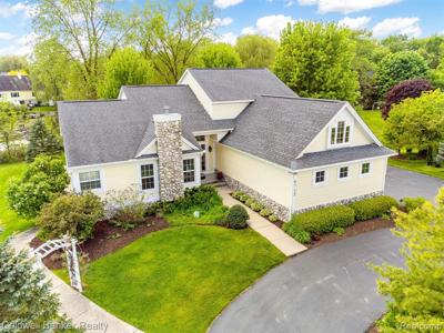 6742 CANTERBURY Lane