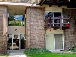 250 N LIBERTY ST APT 205