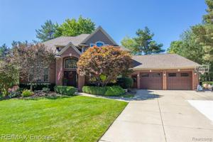 7821 BROOKPINES Drive