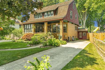 1805 ST Clair River drive Drive
