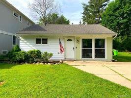 2075 APPOLINE Drive