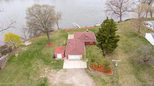 41150 LAKEVIEW Court