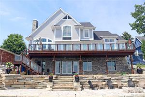 2413 DAVIS Road