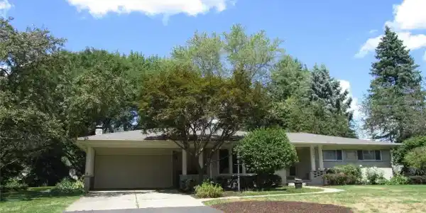 3067 SILVERSTONE Lane