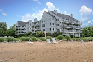 3565 PORT COVE DR APT 70