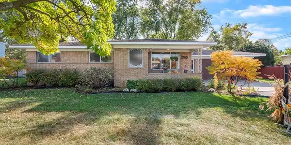 2165 GLENSHIRE Lane