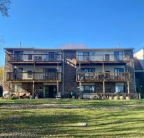 895 S PONTIAC Trail