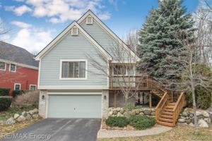 5558 NORTHCREST VILLAGE Drive
