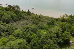 508 LAKEVIEW Drive