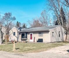 4271 MAPLE BD