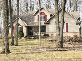 2085 MOORLANDS View