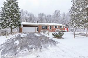 1180 LA BRANCH Drive
