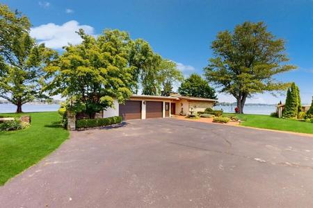 7206 Beechwood Circle