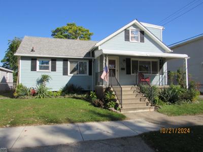 634 Pearl Street