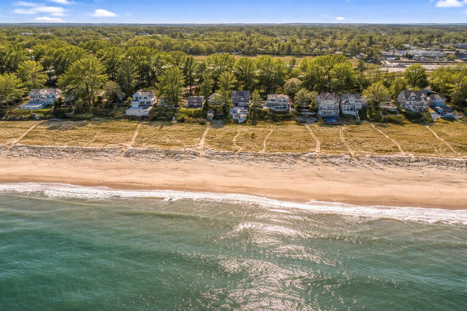 Image 4: 502 Marquette