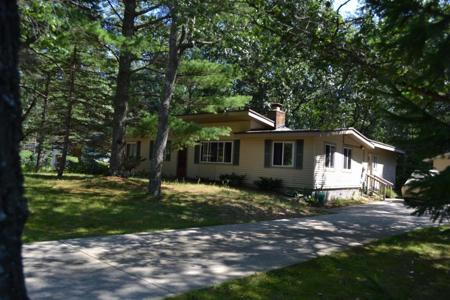 4818 Interlake