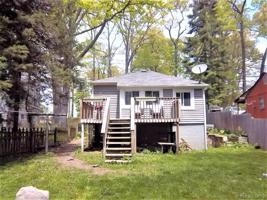 7153 SWISS Drive