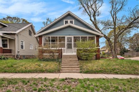 100 Knapp Street
