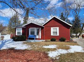 117 Flora Ave