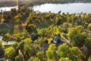 4810 Knoll Court