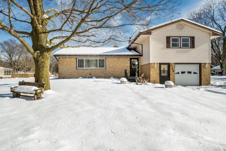 4759 Paw Paw Lake Road