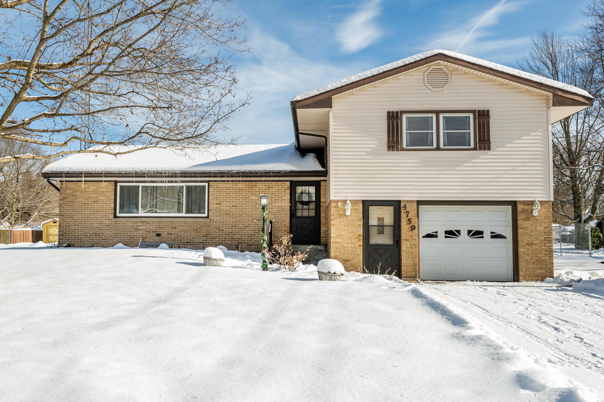 Image 2: Paw Paw Lk Rd-101