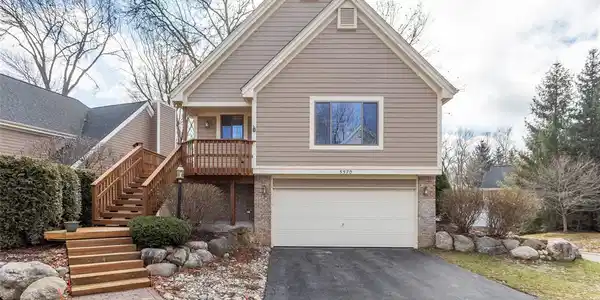 5570 NORTHCREST VILLAGE Drive
