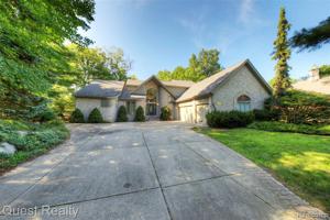 10158 BOULDER Pass