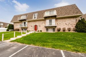 3618 Lakeshore Drive  I-9
